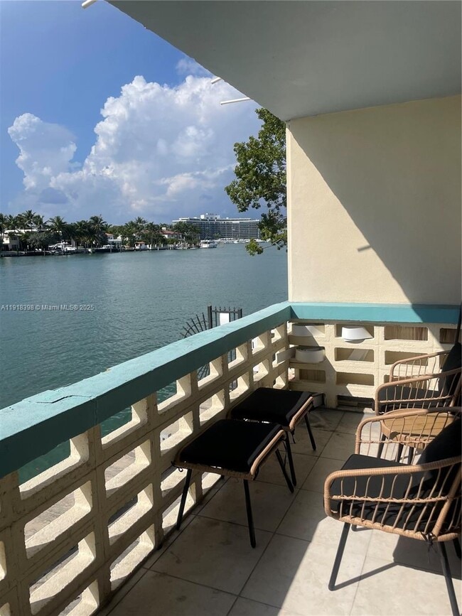 Building Photo - 6484 Indian Creek Dr