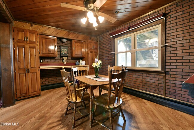 Building Photo - 467 Co Rd 75