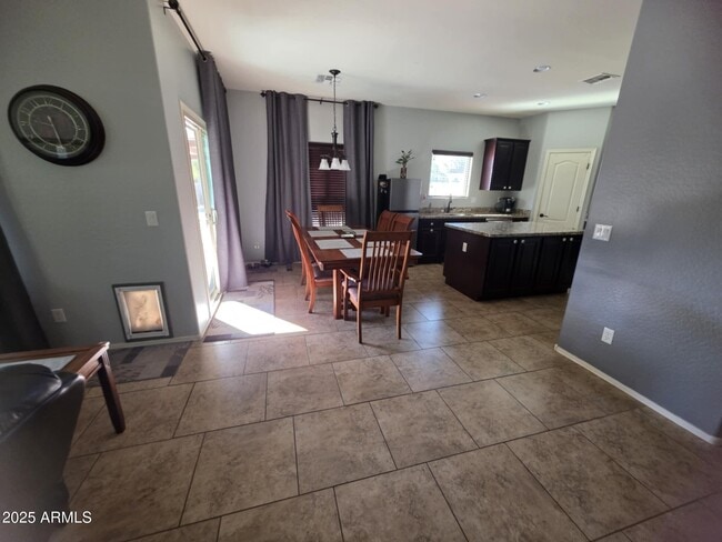 Building Photo - 17859 W Westpark Blvd