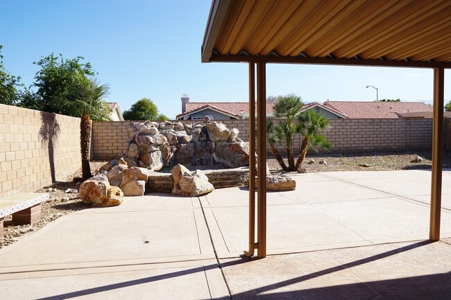 Building Photo - 80675 Harvard Ct