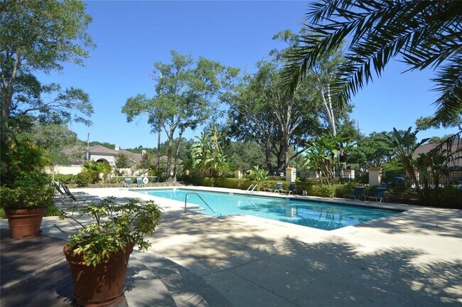 Building Photo - 5616 Pinnacle Heights Cir
