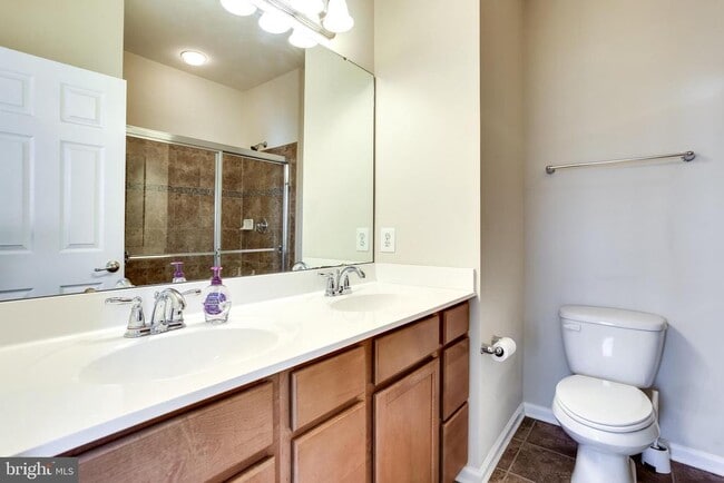 Building Photo - 7125 Penny Lane