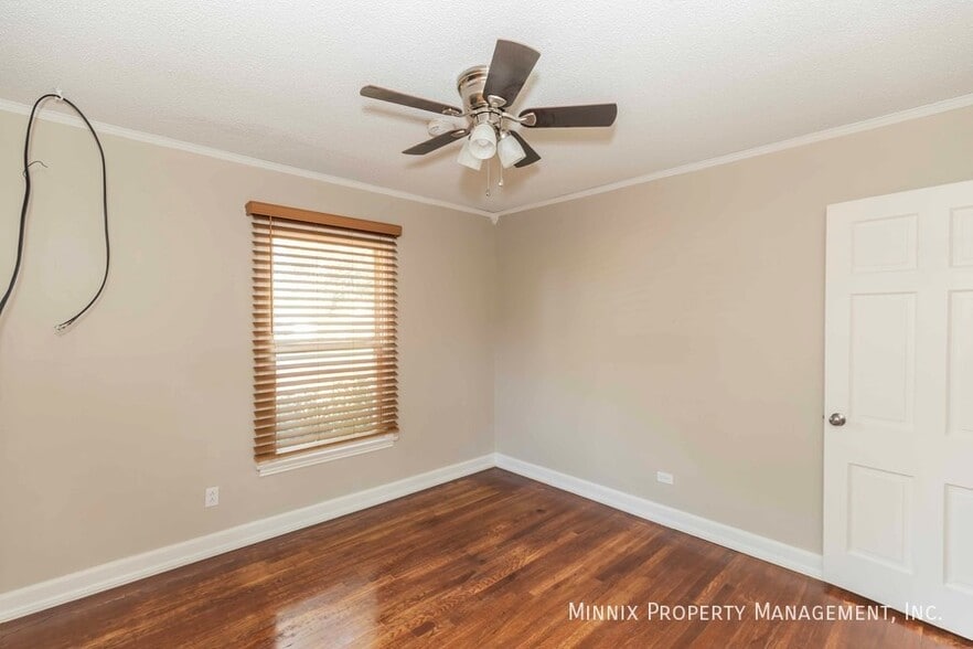 Building Photo - 3001 S Monroe St