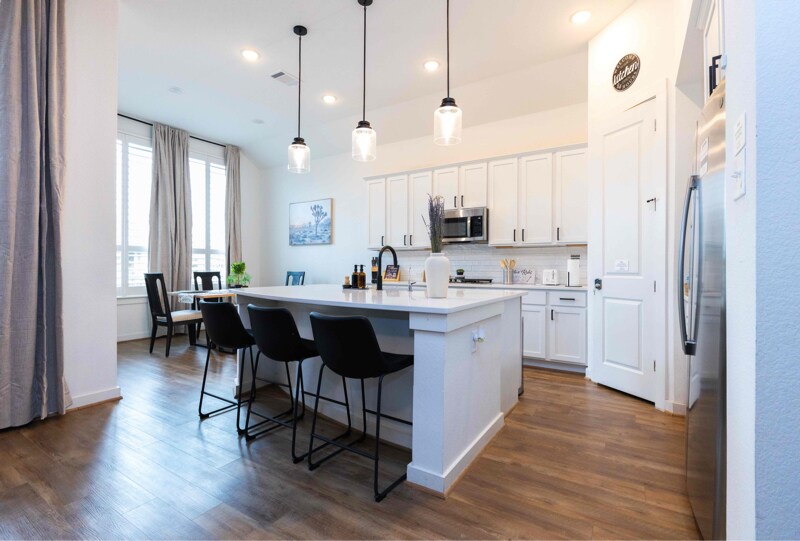 Building Photo - 267 Nautical Lp