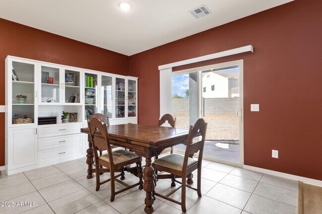 Building Photo - 13330 E Sunflower Ln