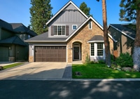 Building Photo - Gorgeous, Bright 4 Bedroom Home in SW Bend!