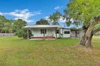 Building Photo - 326 E Whidden