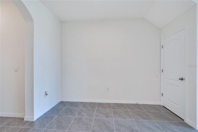 Building Photo - 2266 Tay Wes Dr