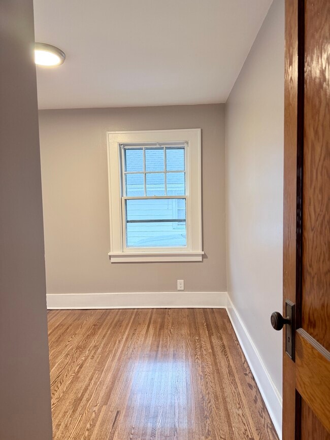 Building Photo - 34 Bakerdale Rd