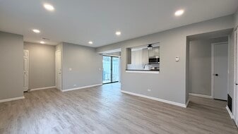 Building Photo - 721 Sunfish Pt