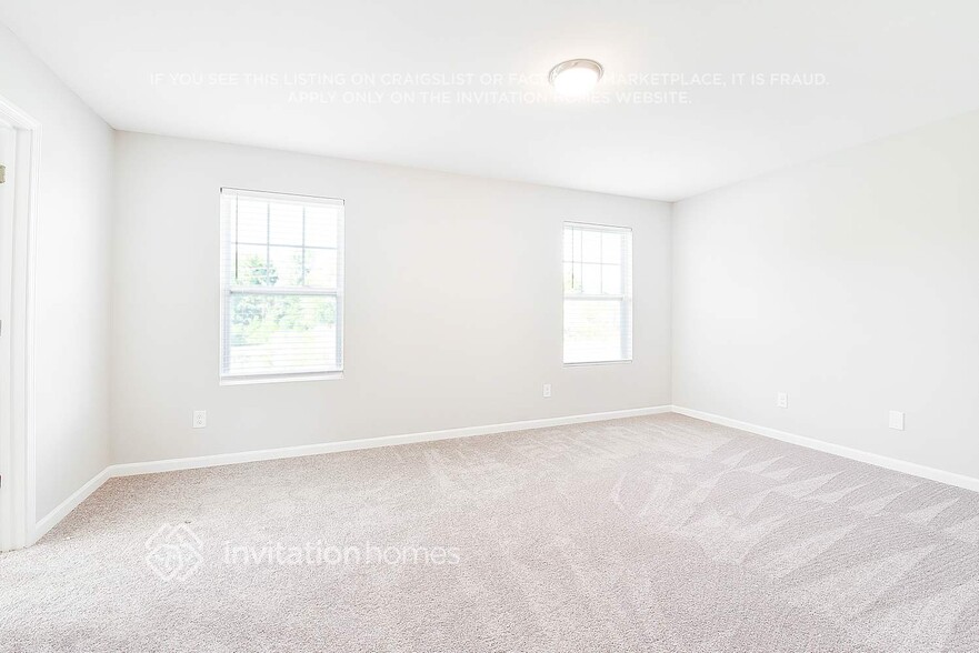 Building Photo - 746 Mountain Quail Dr