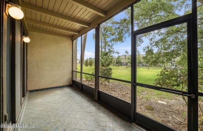 Building Photo - 7749 Las Palmas Way