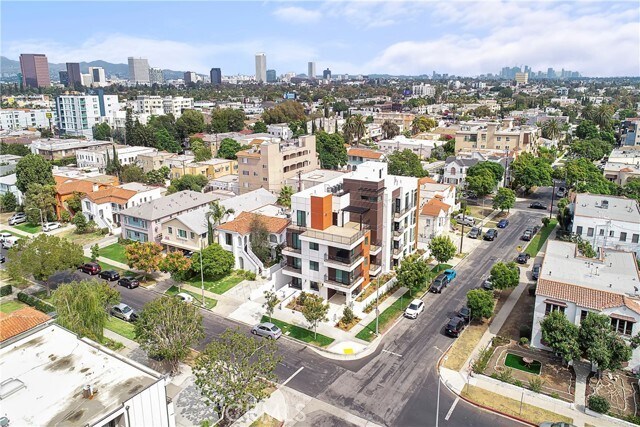 Building Photo - 1482 S Sherbourne Dr