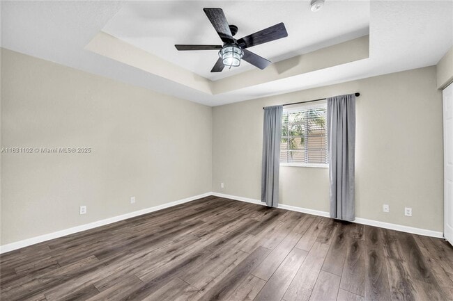 Building Photo - 4137 Briar Ln