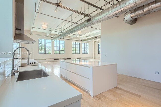 Kitchen - 1749 NE Miami Ct