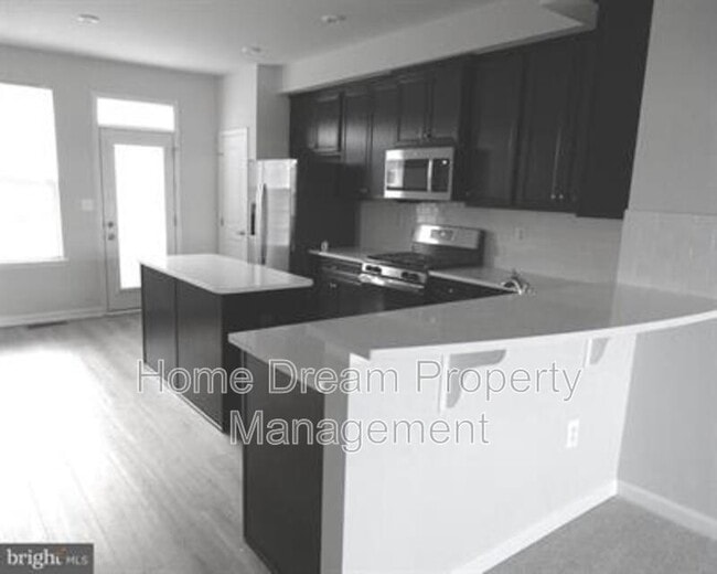 Building Photo - 1016 Trestle Dr