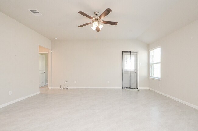 Building Photo - 7426 Flintrock Hollow Trail