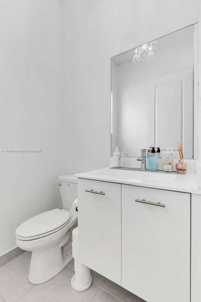 Building Photo - 17353 SW 46th St