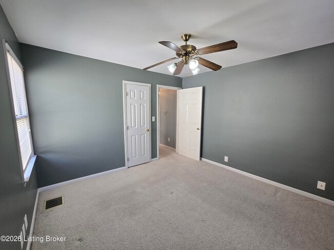 Building Photo - 3932 Kennison Ave