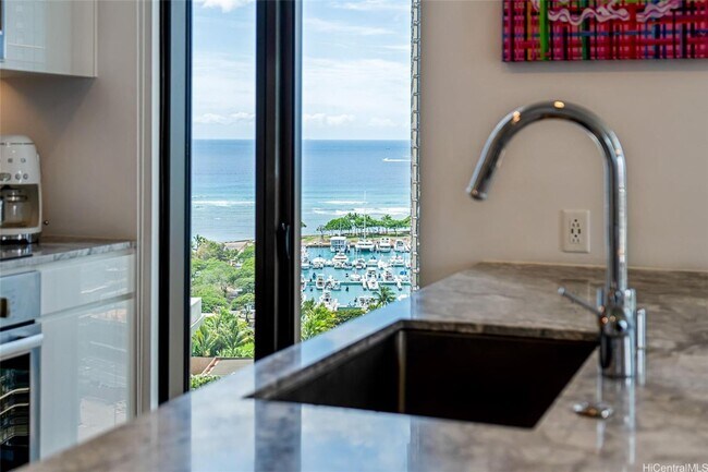 Building Photo - Luxury 2-Bedroom Rental at A‘ali‘i – Ocean Views & High-End Comfort