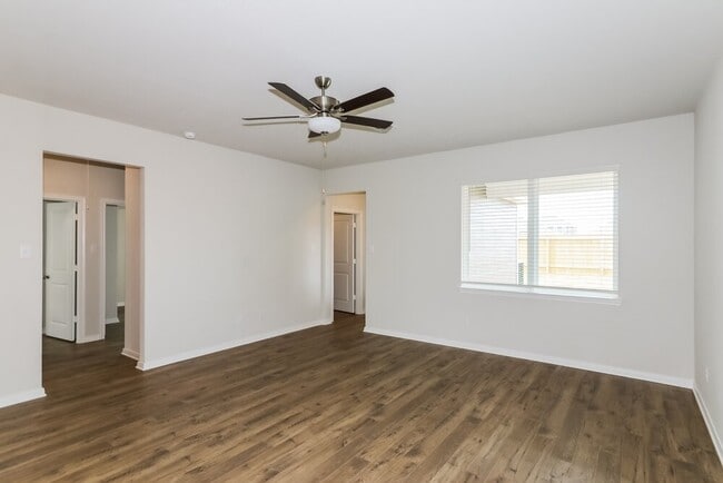 Building Photo - 7538 Tipton Meadow Way