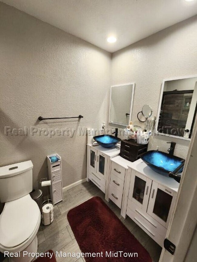 Building Photo - 3 br, 2 bath House - 703 Matthews Ct.