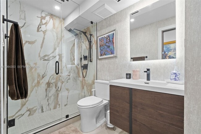 Building Photo - 210 174th St