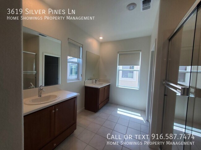 Building Photo - 3619 Silver Pine Ln