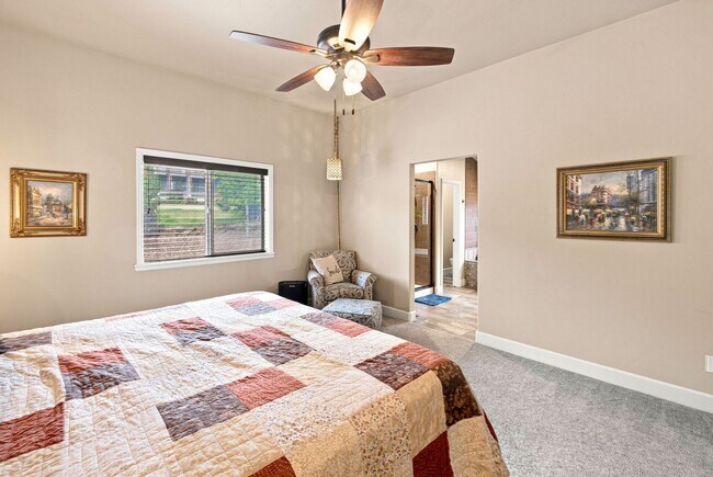Building Photo - 12441 Woodruff Dr