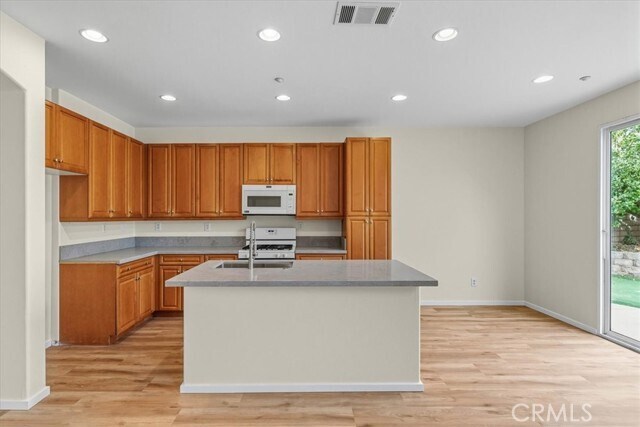 Building Photo - 9730 Alton Dr