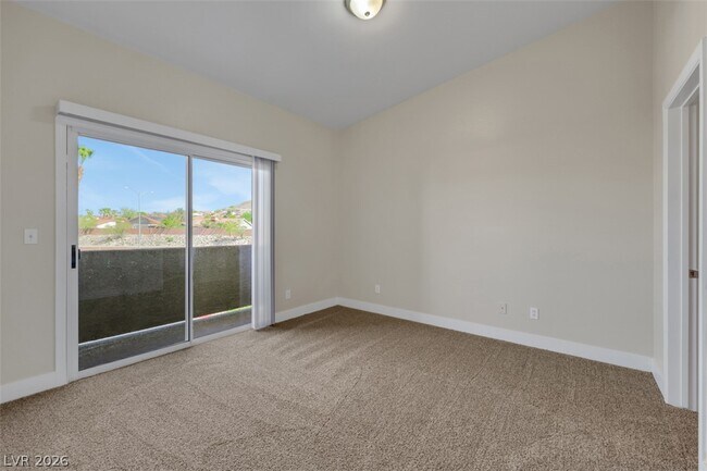 Building Photo - 502 Birdseye St