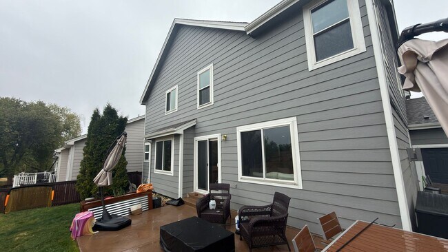 Building Photo - Great Furnished House In Fort Collins