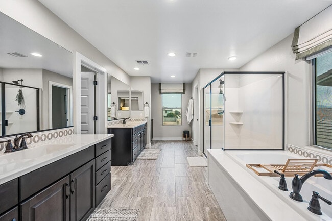 Building Photo - 14462 W Artemisa Ave