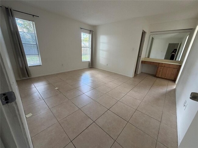 Building Photo - 803 Calabria Dr