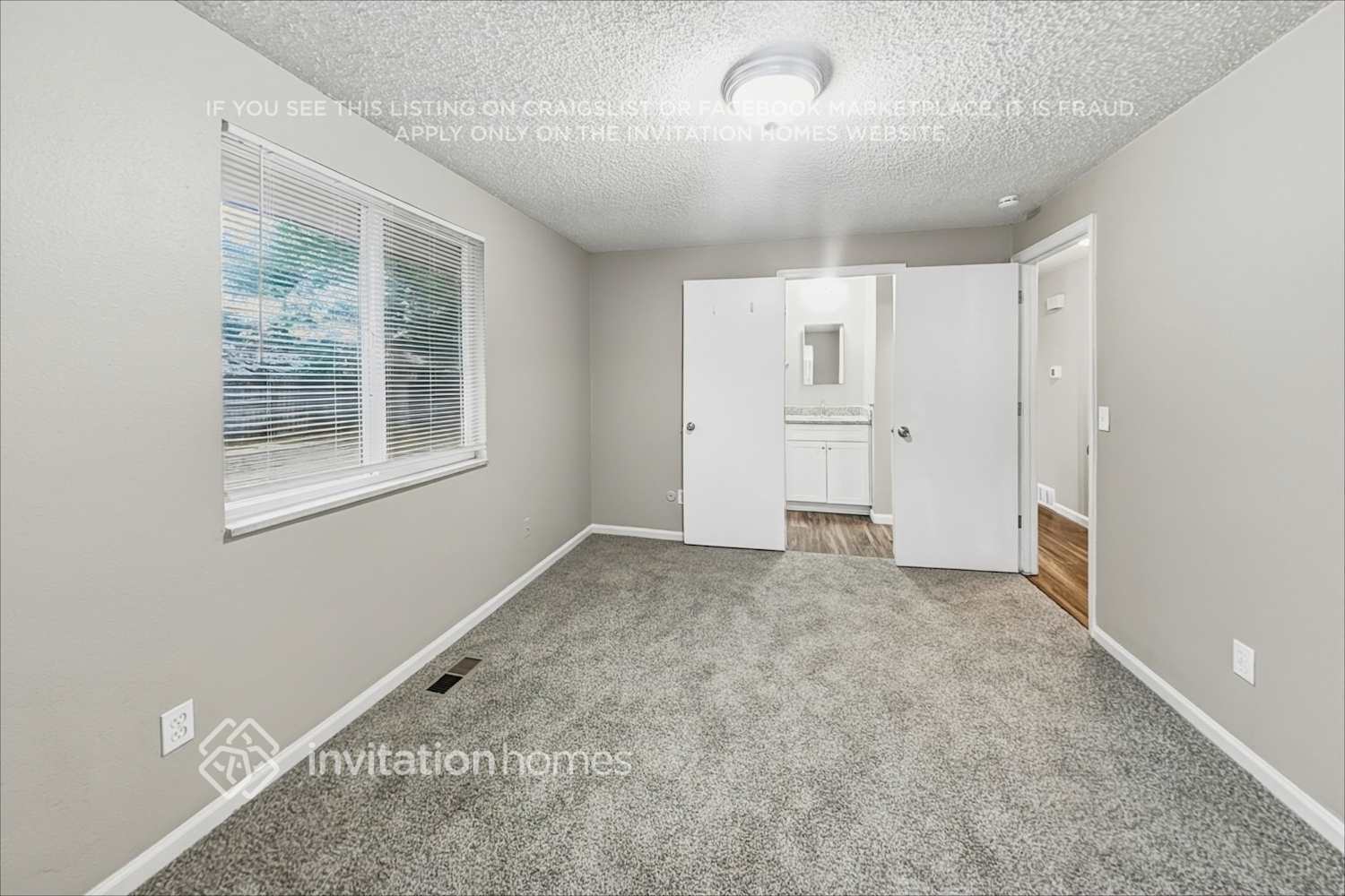 Building Photo - 2676 E 117th Way
