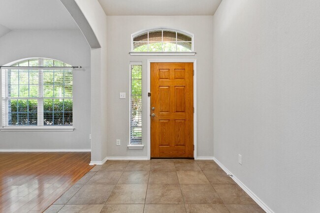 Building Photo - 20725 Mead Bend
