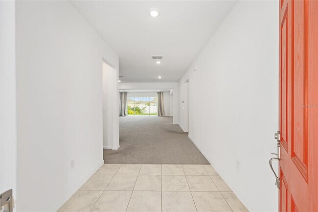 Building Photo - 7635 SW 64th St Rd