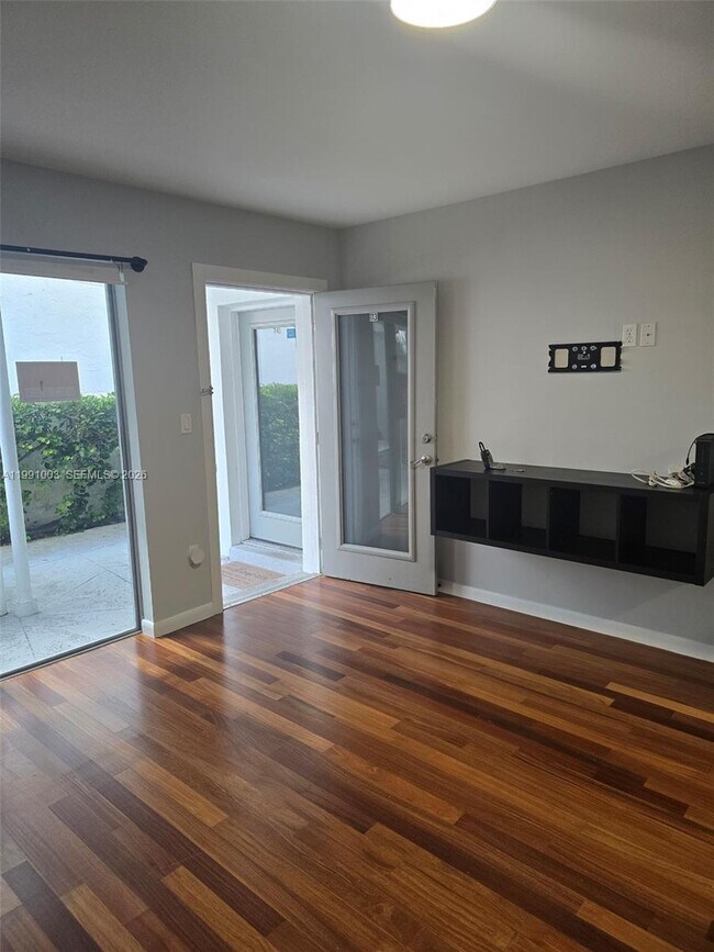 Building Photo - 1550 Pennsylvania Ave