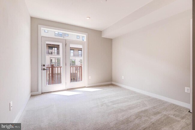 Building Photo - 1743 Dunnington Pl