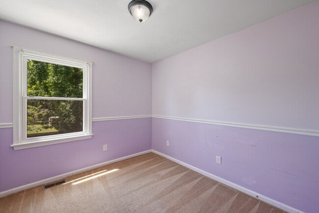 Building Photo - 2105 Grey Fox Ln