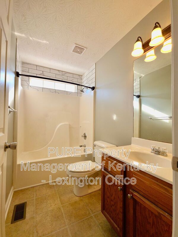 Building Photo - 2629 Michelle Park