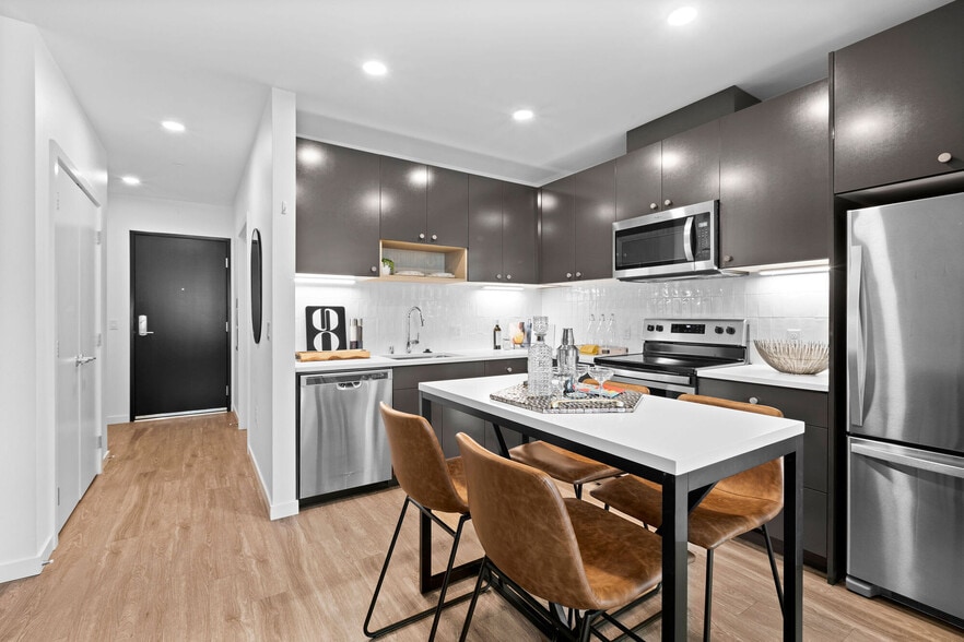 2401 S Jackson St Seattle Wa 98144null