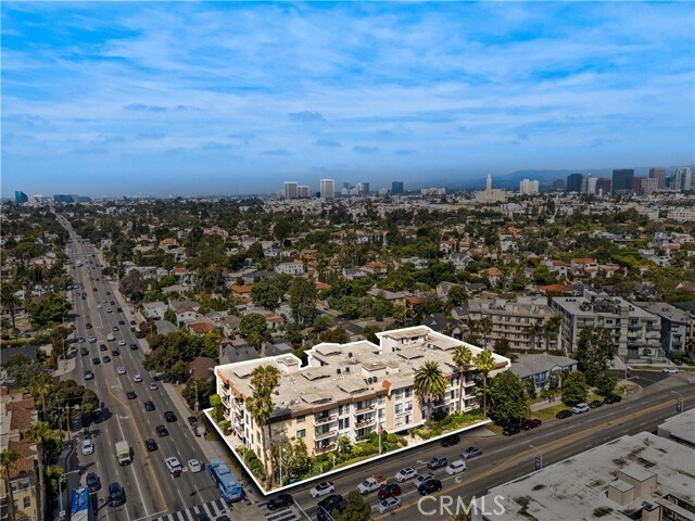 Building Photo - 2175 S Beverly Glen Blvd
