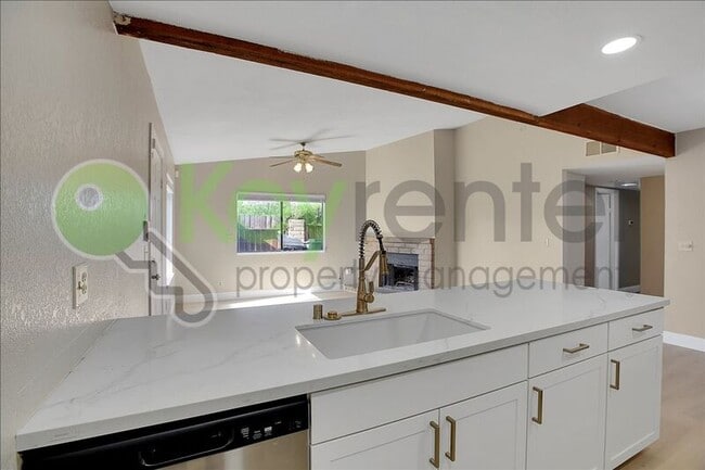 Building Photo - 3901 Senate Ave