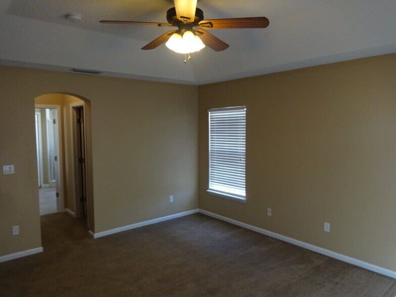 Building Photo - 14603 Bradley Max Ct