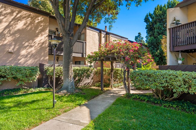 Building Photo - 7932 Mission Center Ct