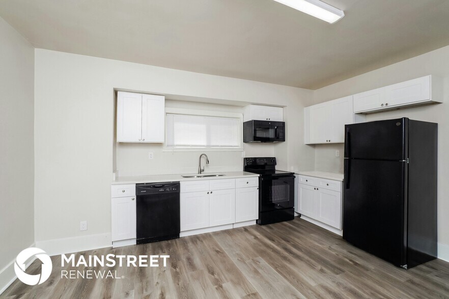 Building Photo - 211 N 32nd St