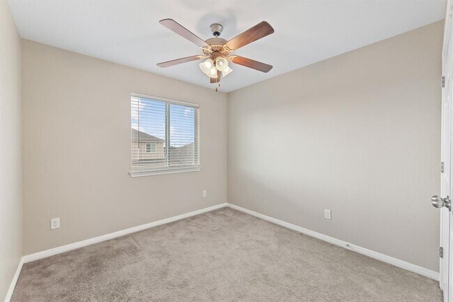 Building Photo - 412 Carl Shipp Dr