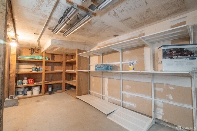 Building Photo - 126 Mallorca Way