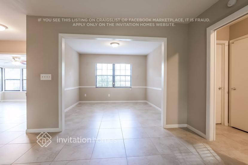 Building Photo - 506 E Hilda Dr
